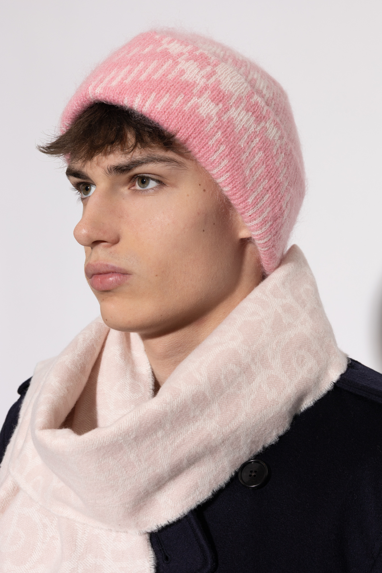 BURBERRY ピンク ニット帽 Burberry - Logo Intarsia Cashmere Beanie | HBX
